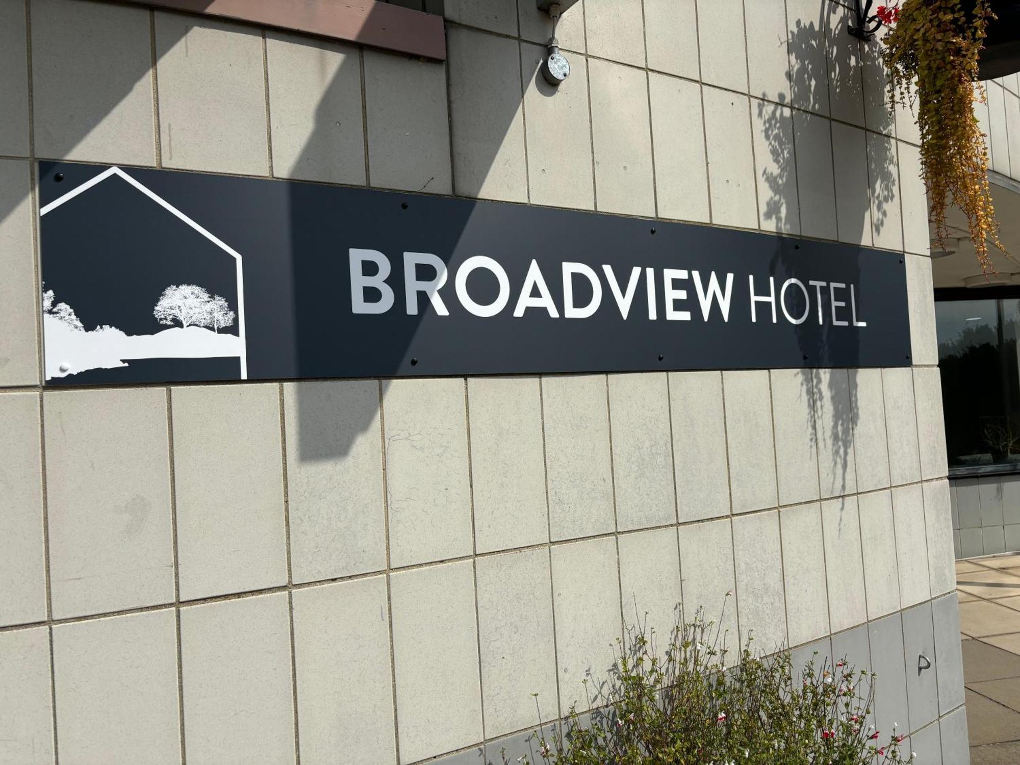 Broadview Hotel
