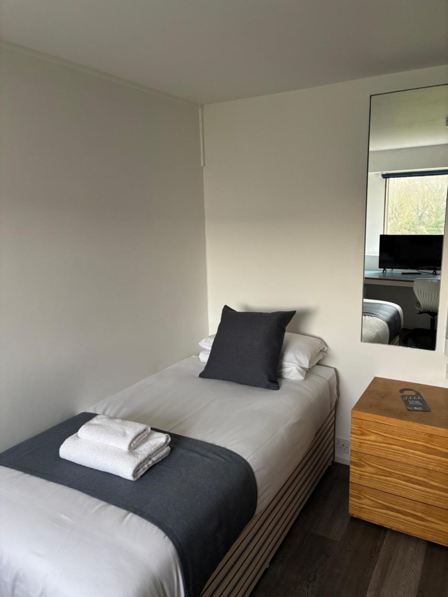 Hotel Broadview *