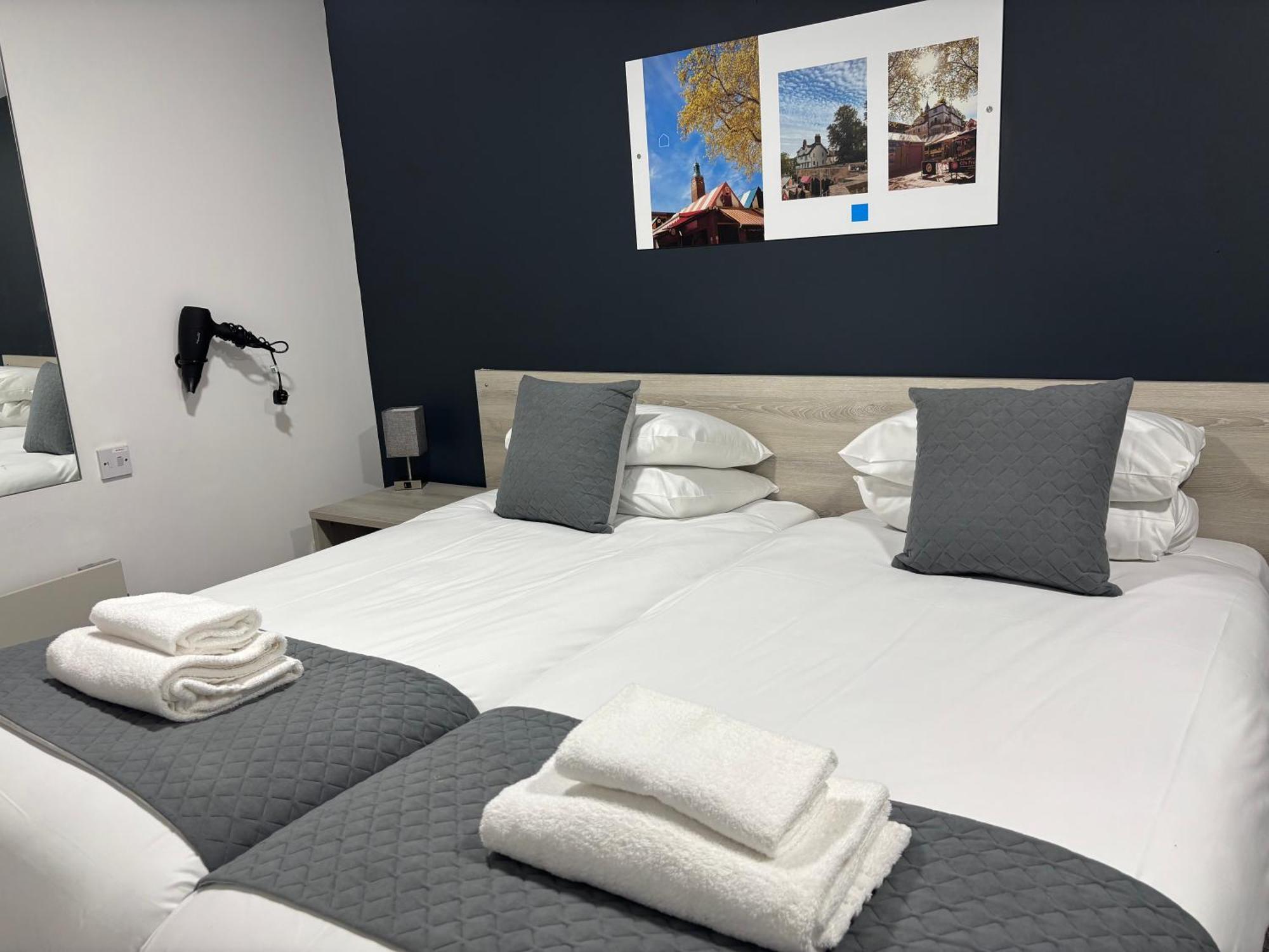 Hotel Broadview *